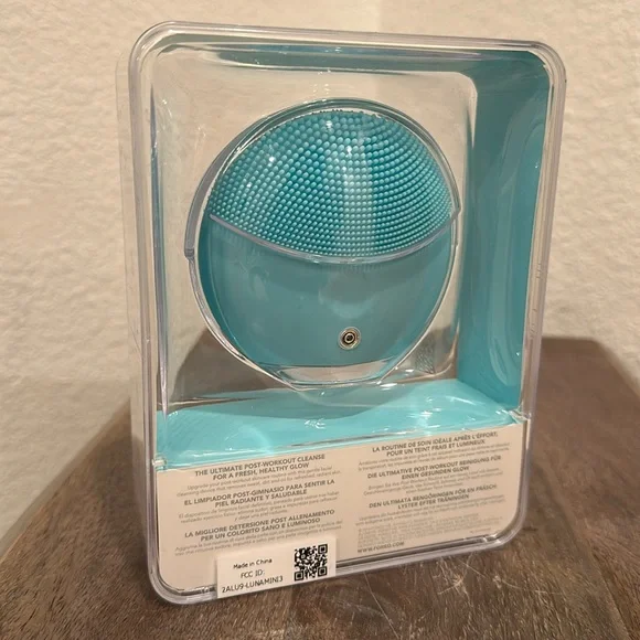 FOREO LUNA™ Mini 3 Smart facial Cleansing Massager Color Mint